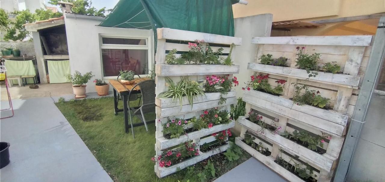 Ferienwohnung Apartman Ana Vodice Exterior foto